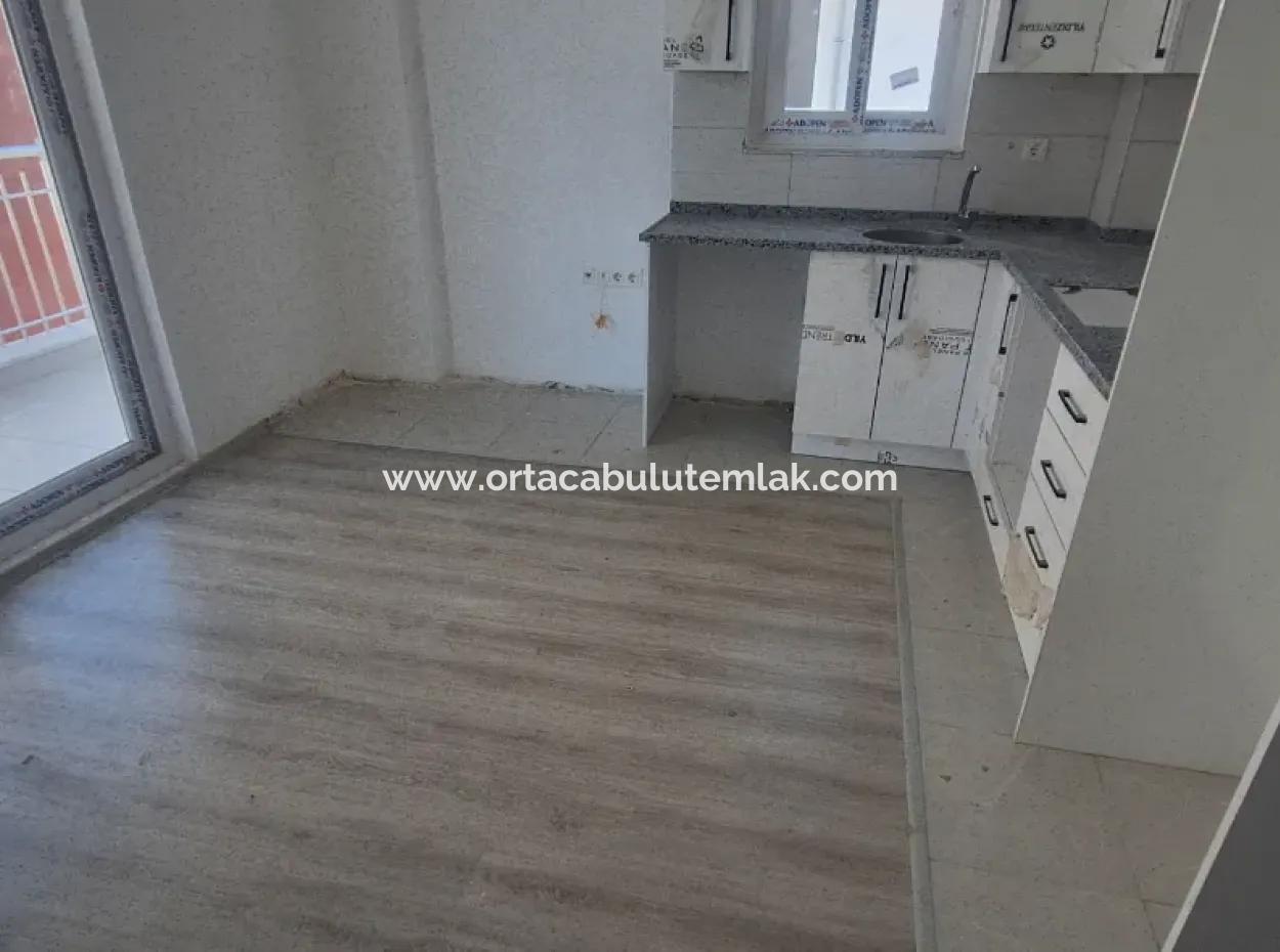 1 1 Wohnung Zu Verkaufen In Ortaca Karaburun Nachbarschaft