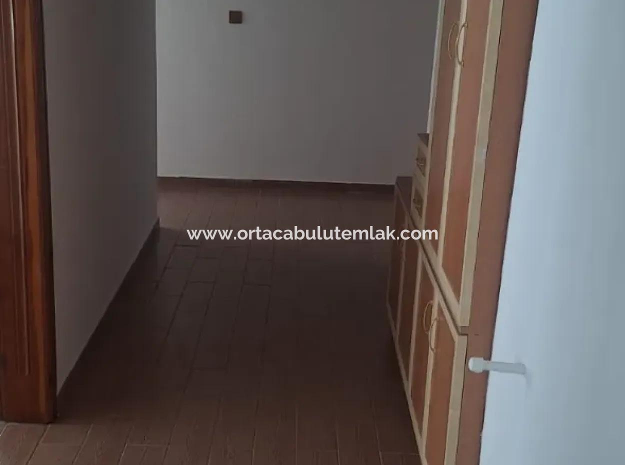 Wohnung Zu Verkaufen Im Ortaca Center Im 5. Stock, 125 M2