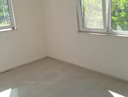 Freistehendes Dorfhaus Zu Verkaufen In Muğla Köyçeğiz Beyobası Nachbarschaft