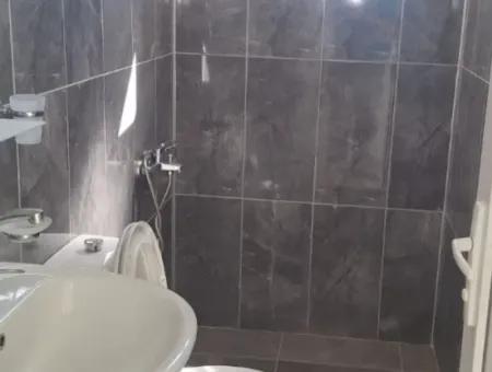 Freistehendes Dorfhaus Zu Verkaufen In Muğla Köyçeğiz Beyobası Nachbarschaft