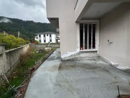 Nummerierte Wohnung Im Stadtteil Muğla Ortaca Çaylı