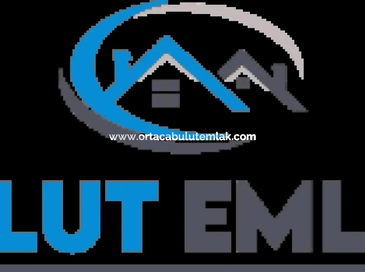 Ortaca Merkez De 165 M2 Satılık Dükkan