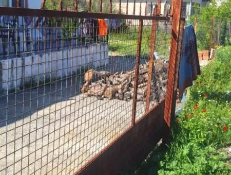 Orraca Merkez De  Mustakil Ķöy Evi Satılık