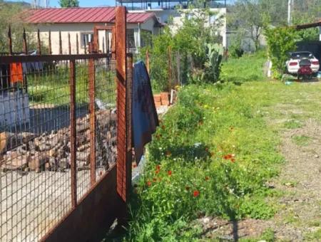 Orraca Merkez De  Mustakil Ķöy Evi Satılık